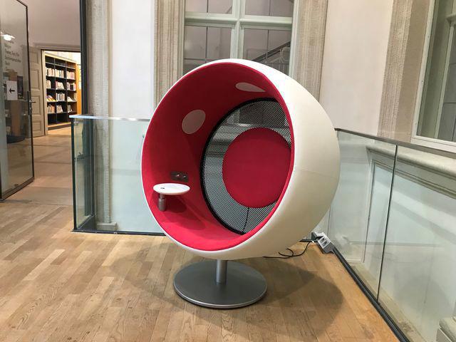 Sonic Chair in Stadtbibliothek Erlangen